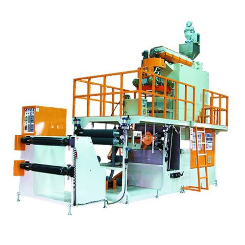 MACHINE DE GONFLAGE DE MATRICE ROTATIVE À GRANDE VITESSE POUR PP (AKPP-65)